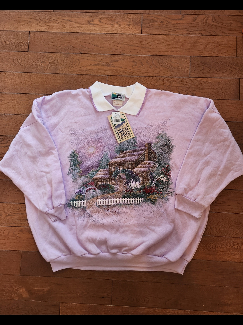 Vintage Deadstock Grannycore Lavender Crewneck Sweater with Cabin Print